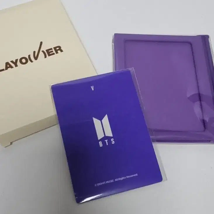 [BUNJANG] BTS V Merch Box 17 Photocard (Sealed) / [무배/미개봉] 방탄 머치박스17 태형 포카