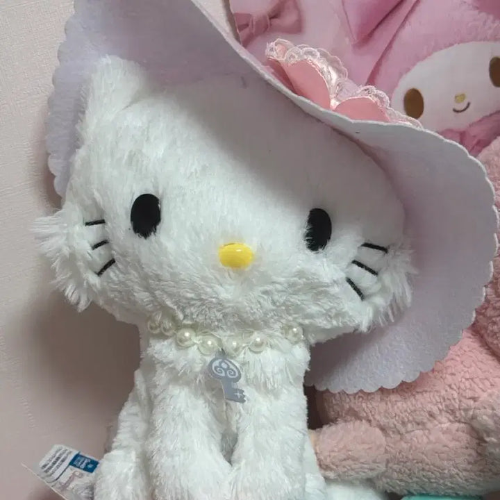 [BUNJANG] Chami Kitty Plush / 챠미키티