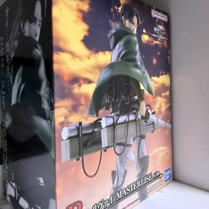 [BUNJANG] Attack on Titan Levi Figure Ichiban Kuji B Prize / 미개봉 ) 진격의 거인 리바이 피규어 제일복권 제복 쿠지 b상 짐승거인은내가잡는다
