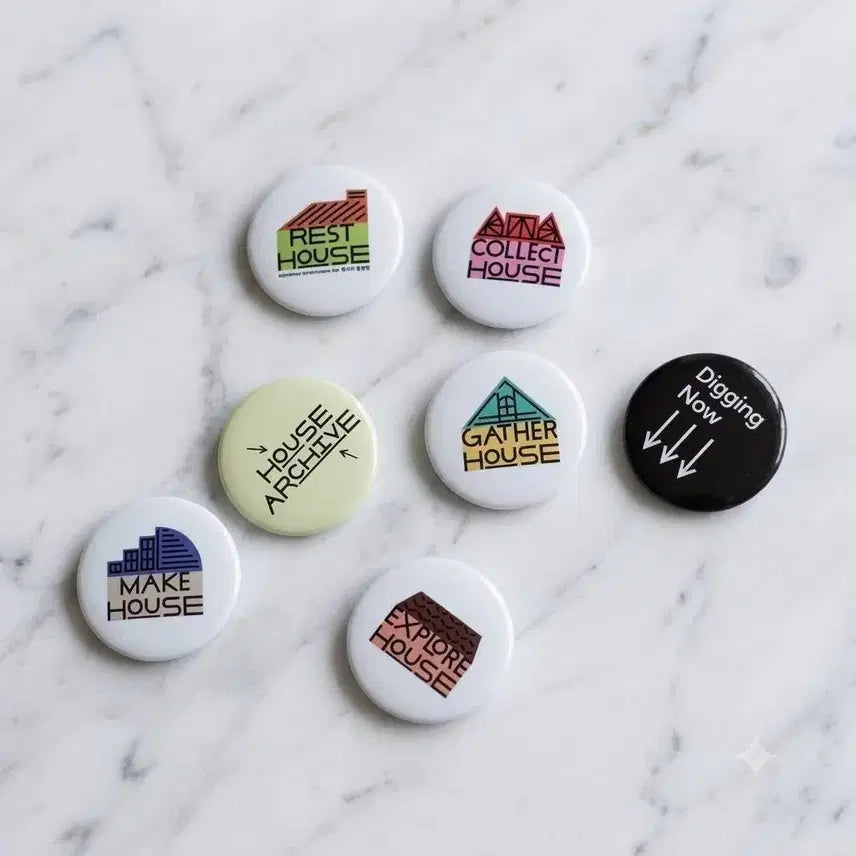[BUNJANG] House Archive Home Digging Fair Pin Button Badge Set (7 Types) / 하우스아카이브 홈디깅페어 핀버튼 뱃지 7종 세트