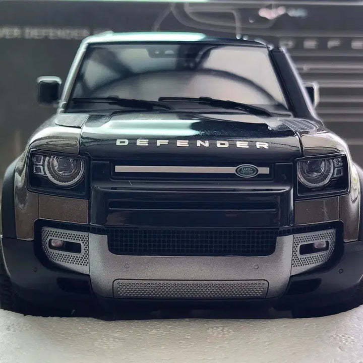 [BUNJANG] Almost Real 1:18 Land Rover Defender 110 Brown Limited Edition (504 Units) Diecast / 1:18 올모스트리얼 랜드로버 디펜더 110 브라운 504대 한정판 다이캐스트