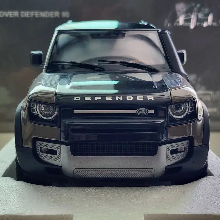 [BUNJANG] Almost Real 1:18 Land Rover Defender 90 Brown Limited Edition (300 Units) / 1:18 올모스트리얼 랜드로버 디펜더 90 브라운 300대 한정판 다이캐스트