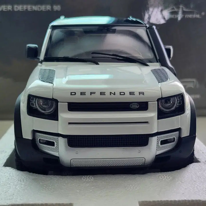 [BUNJANG] Almost Real 1:18 Land Rover Defender 90 Brown Limited Edition (504 Units) / 1:18 올모스트리얼 랜드로버 디펜더 90 브라운 504대 한정판 다이캐스트