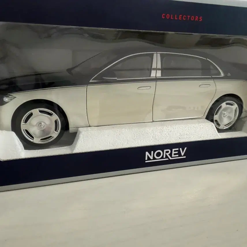 [BUNJANG] Norev 1:18 Mercedes-Maybach Two-Tone Diecast Model Car / 1:18 노레브 벤츠 마이바흐