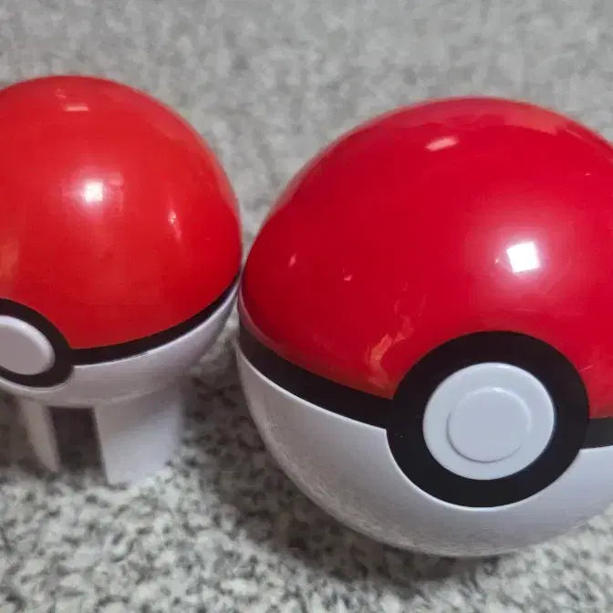 [BUNJANG] GS25 Pokemon Psyduck Figure Bundle (Beverage/Candy) / gs25 포켓몬스터 고라파덕 피규어 2종 일괄(음료수/새콤달콤)