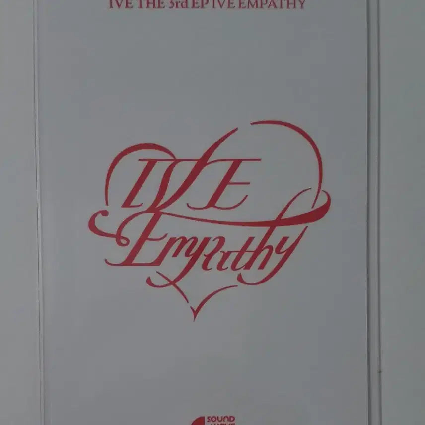 [BUNJANG] IVE Jang Wonyoung Empathy Soundwave Lucky Draw Photocard / 아이브 장원영 엠파시 사웨 럭드 포카 양도해요