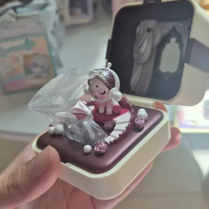 [BUNJANG] POP MART Romantic Ring Box Series 1 Full Set + Secret / POP MART Romantic Ring Box Series 1 풀세트 + Secret