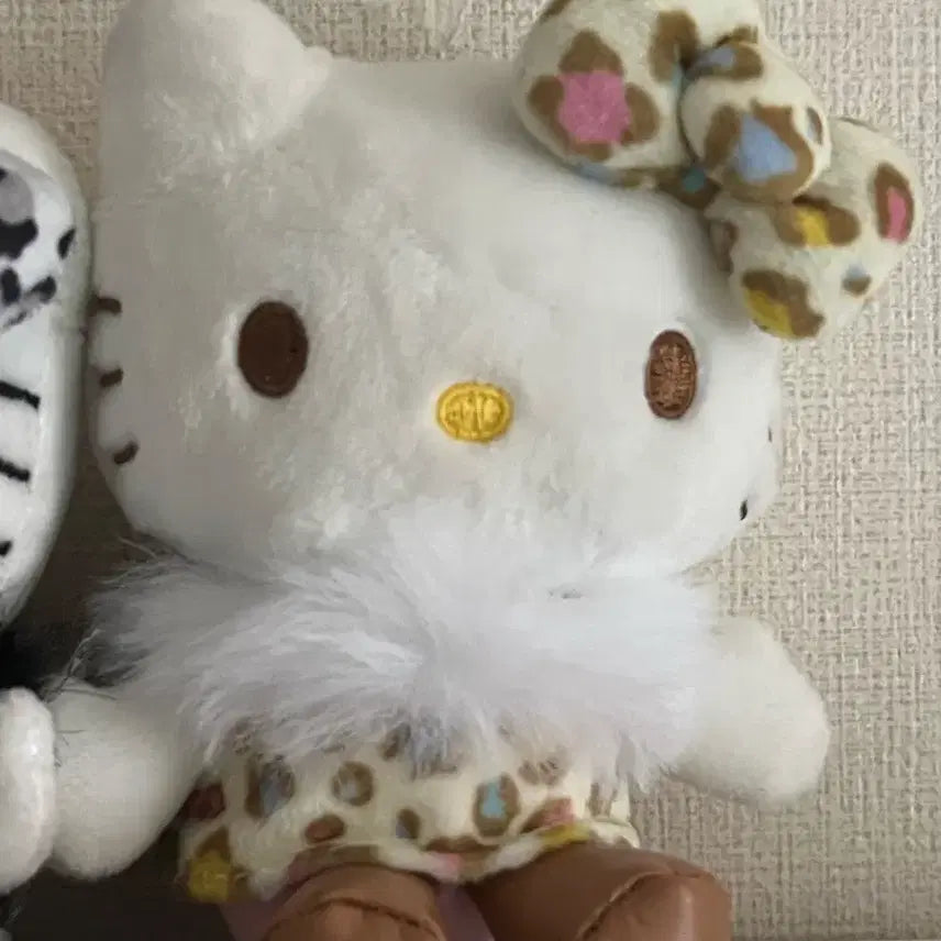 [BUNJANG] Sanrio Hello Kitty MC Collection Animal Keychain / (정품)산리오 헬로키티 MC컬렉션 애니멀 키링