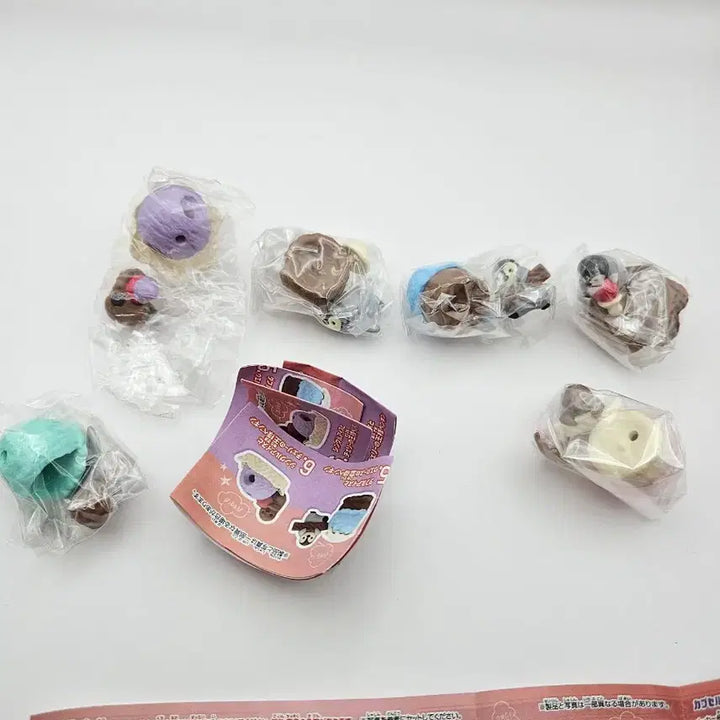 [BUNJANG] Penguin Ice Cream Figure Set (6 Types) / 펭귄 아이스크림 피규어 6종 세트