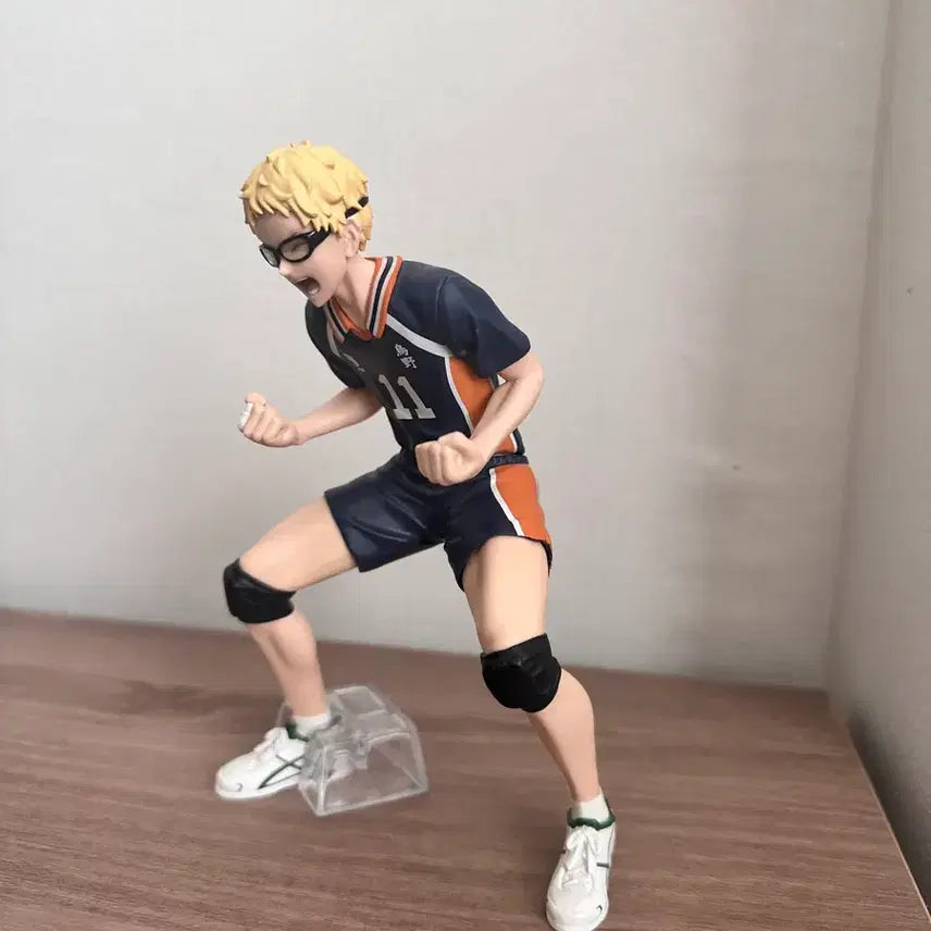 [BUNJANG] Haikyuu!! Tsukishima Kei Full Moon Version Figure (Opened, Excellent Condition) / 하이큐 츠키시마 케이 만월 포징 피규어 개봉양품 상태좋음