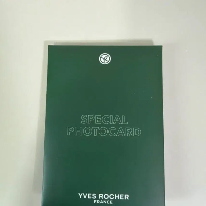 [BUNJANG] IVE ROCHE Photocard / 올데프 이브로쉐 포카