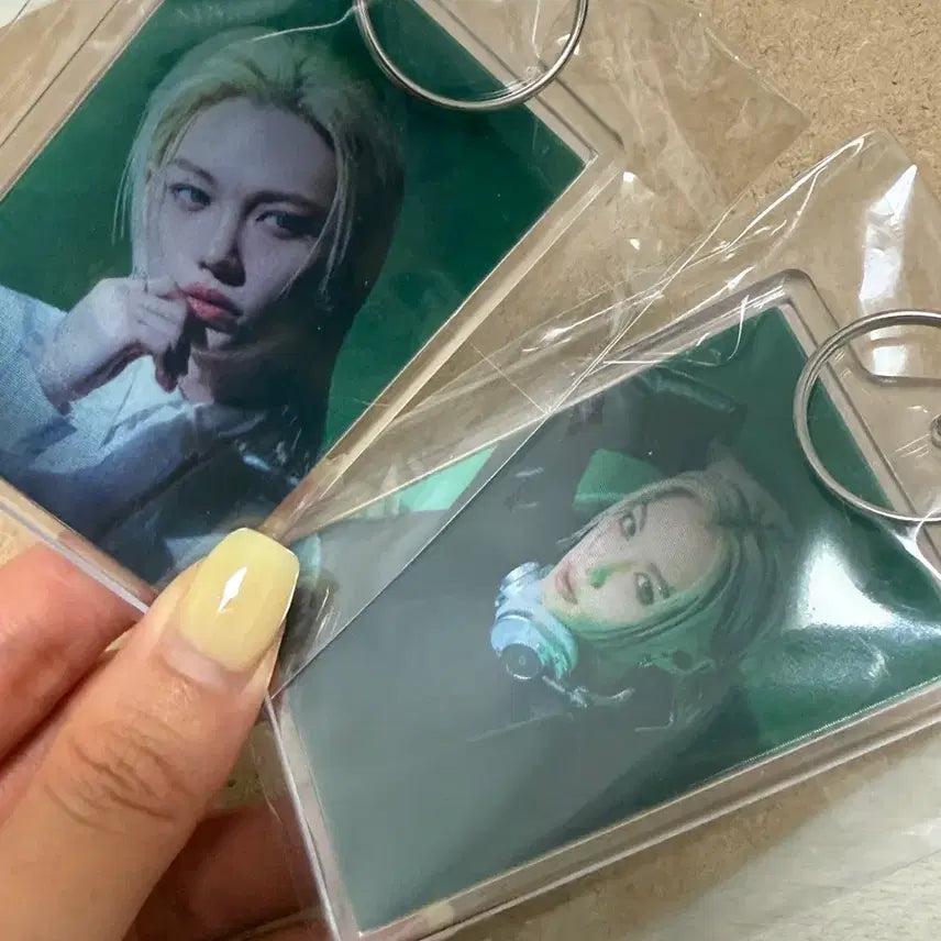 [BUNJANG] Stray Kids Felix Spotify Keyring Bundle Set (Sealed) / 스트레이키즈 필릭스 스포티파이 키링 미개봉 2개 일괄