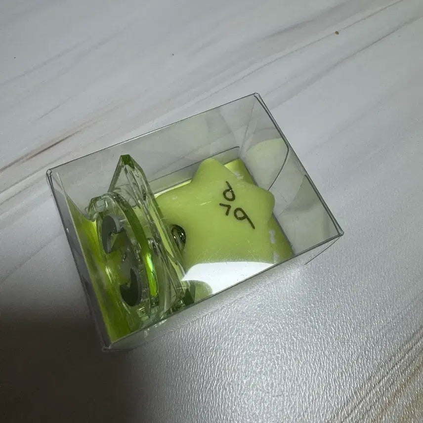 [BUNJANG] NCT Doyoung Lightstick Charm Sealed / nct 도영 응원봉 참 판매