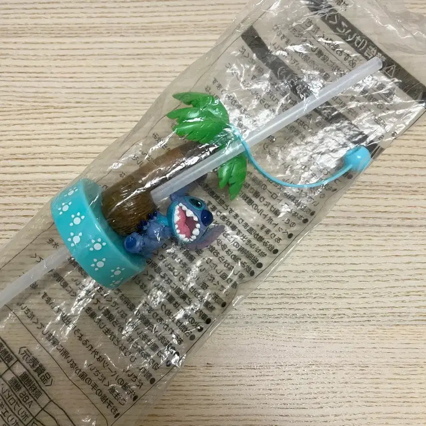 [BUNJANG] Disney Stitch Retro Bottle Cap Straw / [주말까지 할인] 도쿄 디즈니 레트로 스티치 보틀캡 스트로우 빨대