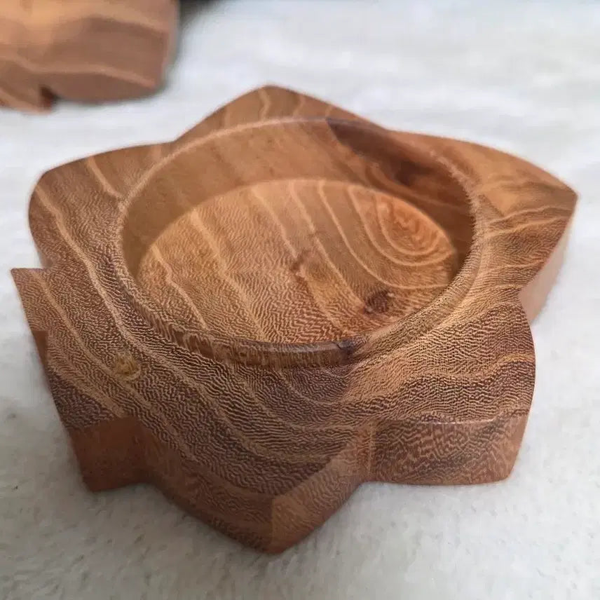 [BUNJANG] Japanese Maple Leaf Wooden Incense Box / 일본   단풍잎나무 향합