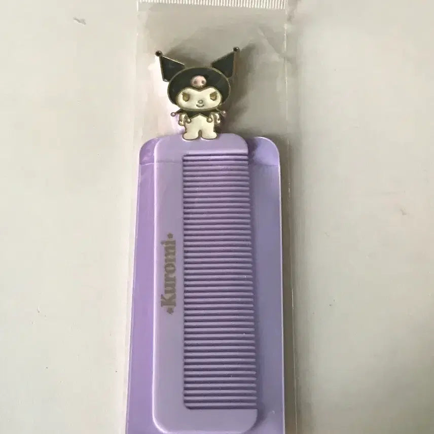 [BUNJANG] Sanrio Kuromi Bangs Comb / [새상품] 산리오 쿠로미 앞머리 빗