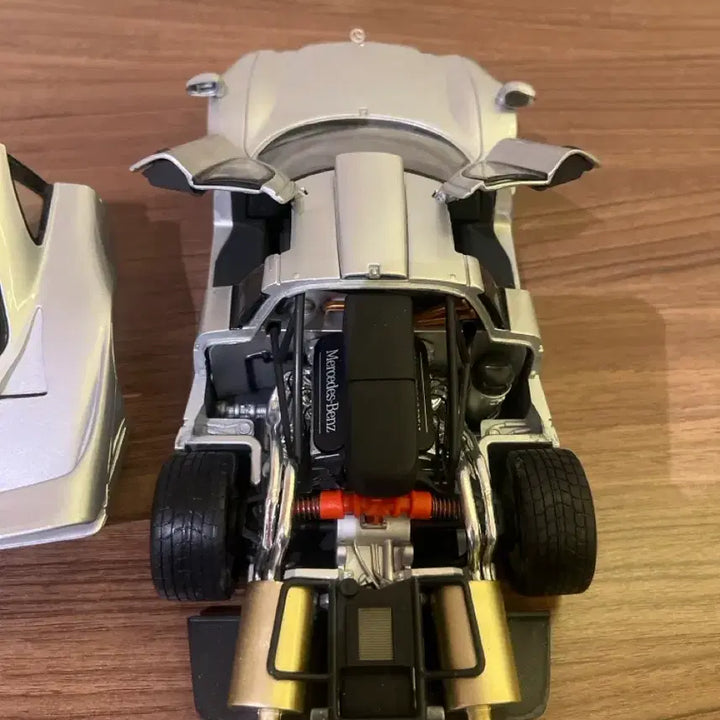 [BUNJANG] CLK GTR 1/18 Die-cast Model / clk gtr 다이캐스트 1/18