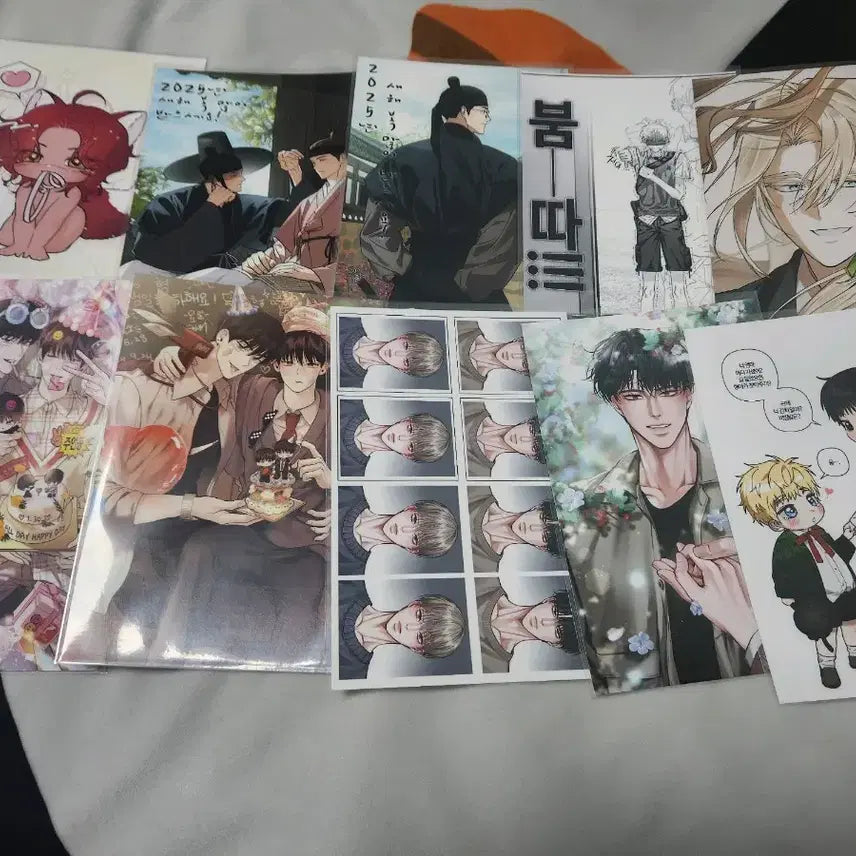 [BUNJANG] BL Manga Illustration Print Photo Set (20 pcs Bundle) / 애욕 하절기 외 BL 만화 일러스트 프박사진   20종 일괄