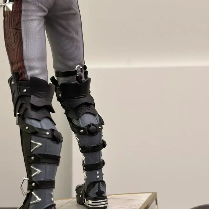 [BUNJANG] Genshin Impact Wriothesley Resin Figure / 원신 라이오슬리 레진 피규어 스케일 피규어