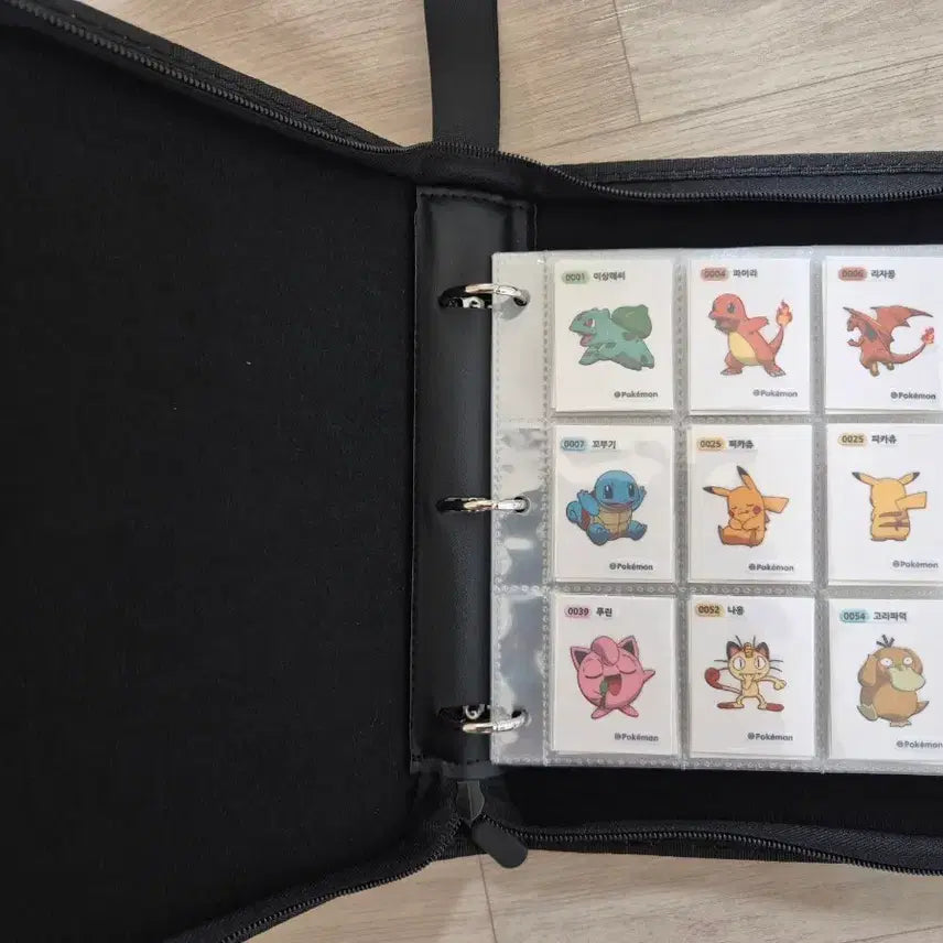 [BUNJANG] Pokemon Sticker Collection: Complete Season 1, 139 Variants (Includes Black Rayquaza) / 포켓몬 띠부씰 검은레쿠쟈 포함 시즌1  139종 띠부실 전종 완성본.