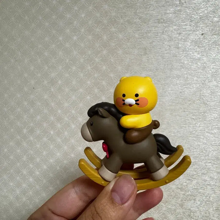 [BUNJANG] Kakao Friends ChunSik Lucky Pony Day Shaking Figure / 럭키포니데이 흔들말 피규어 카카오프렌즈 춘식이