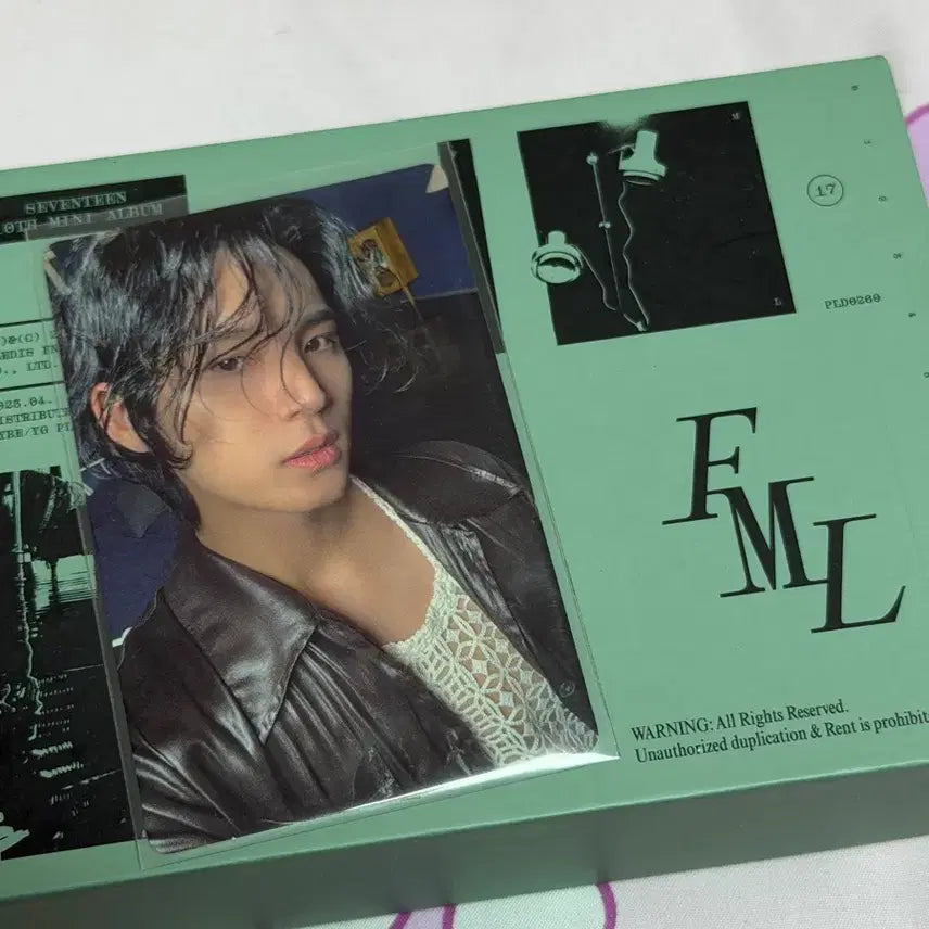 [BUNJANG] SEVENTEEN FML Kit Album MinGyu Full Set / 세븐틴 FML 키트 앨범 민규 풀구성