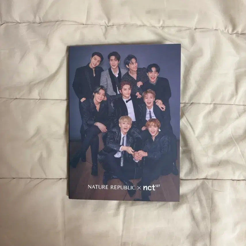 [BUNJANG] NCT Nature Republic Photobook / 엔시티 네이처리퍼블릭 화보집
