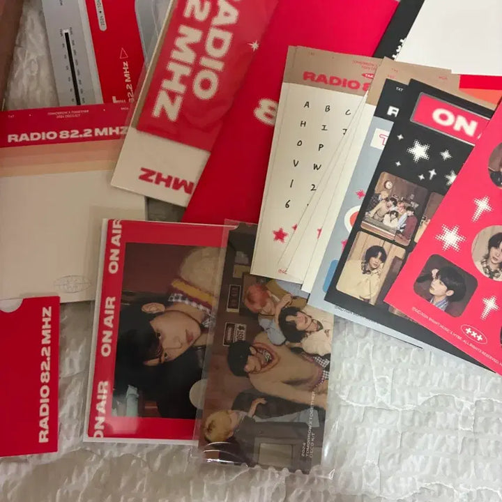 [BUNJANG] TXT Yeonjun Beomgyu Taehyun Soobin Hueningkai Deco Kit 2024 Photocard Included / 투바투 데코키트 2024 포카포함