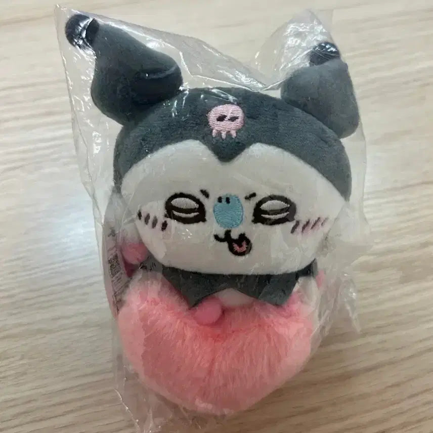 [BUNJANG] Momongga Kuromi Version Plush Doll / 먼작귀 모몽가 쿠로미 버전 인형 판매합니다