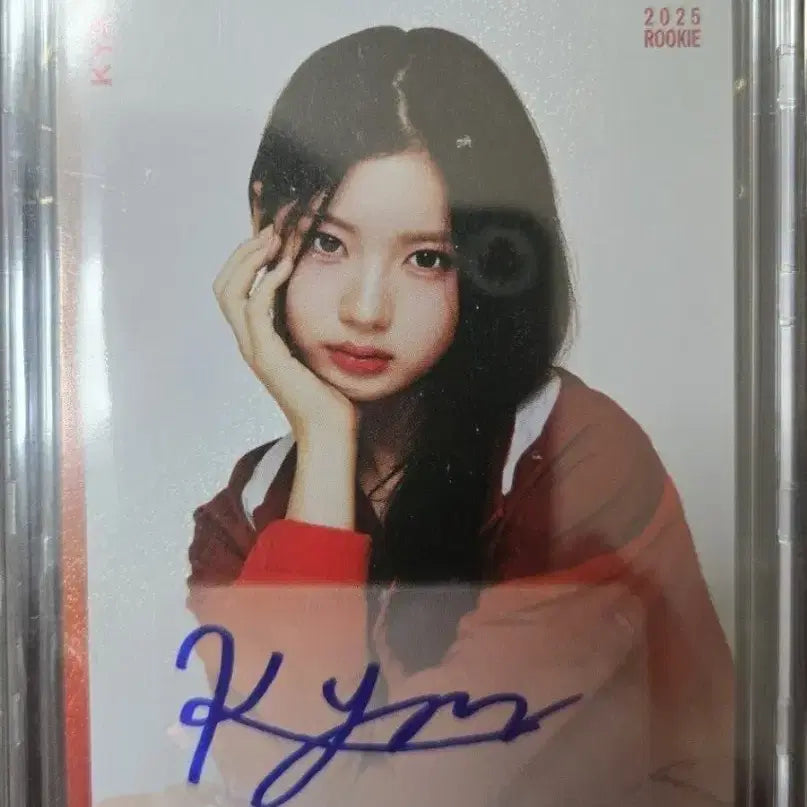 [BUNJANG] IVE Liz 2025 Rookie Teleca Kiki Kiya Autographed Photocard / 2025 루키 테레카 키키  키야 카드 친필 사인