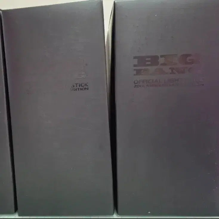 [BUNJANG] BIGBANG Official Lightstick Bundle Set with Straps / 빅뱅 BIGBANG 공식 응원봉 뱅봉 2개 + 스트랩 일괄