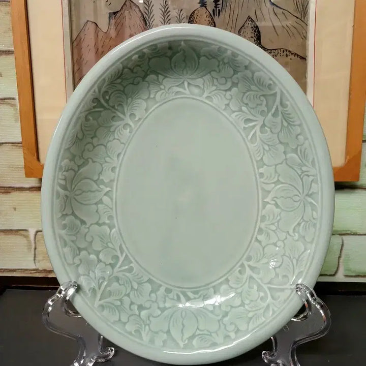 [BUNJANG] Celadon Relief Lotus Pattern Plate by Master Jang Young-an / 청자 양각 연꽃 무늬 접시