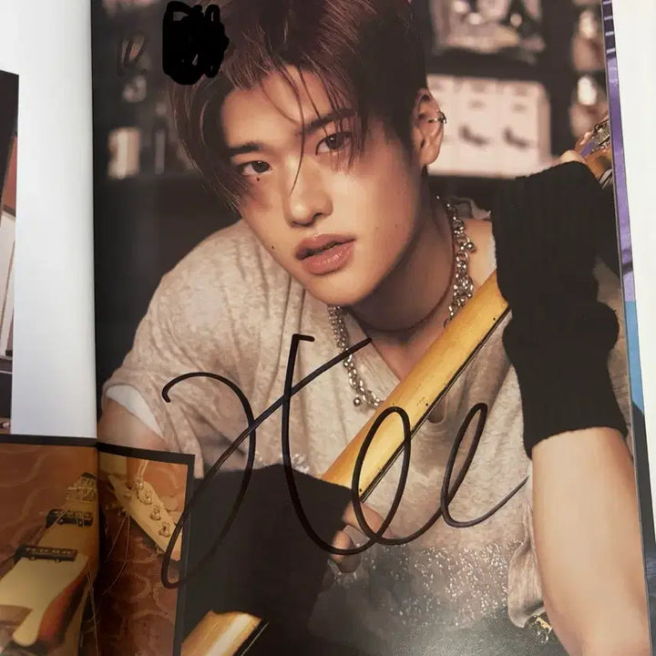 [BUNJANG] RIIZE Rising Photobook Sohee Signed Album (Photocard Excluded) / 라이즈 라이징 포토북 영통 친필 싸인 앨범 소희