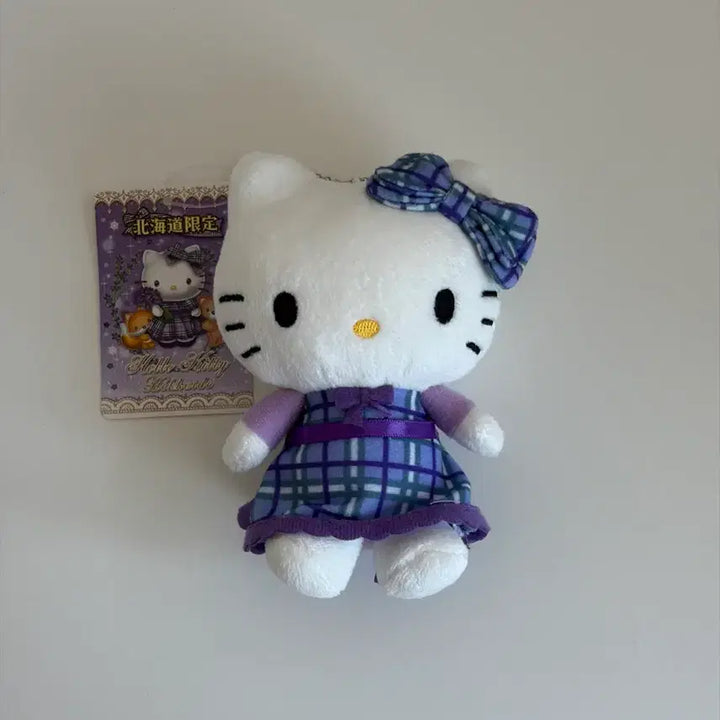 [BUNJANG] Hello Kitty Hokkaido Limited Edition Lavender Kitty / 헬로키티 홋카이도 북해도 한정 라벤더 키티