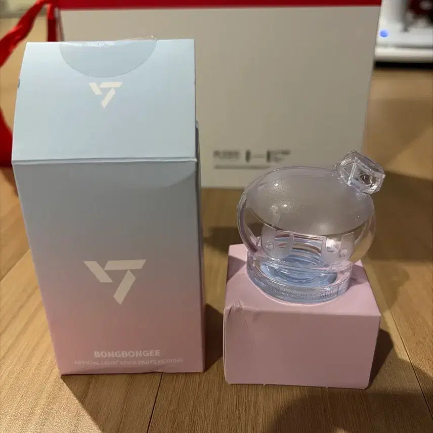 [BUNJANG] SEVENTEEN Bongbong Lightstick Charm Keychain / 세븐틴 봉봉이 응원봉 파츠키링