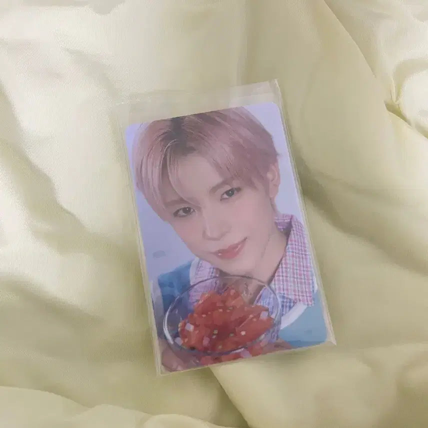 [BUNJANG] Mega Coffee Yuushi Photocard / 메가커피 유우시 포토카드
