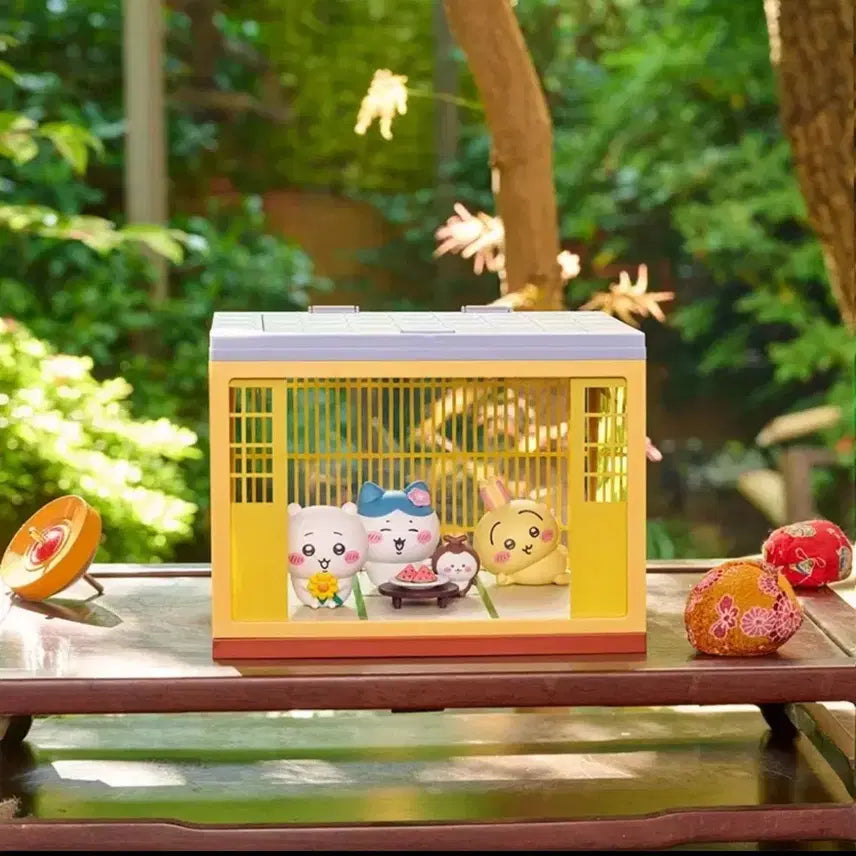 [BUNJANG] Chiikawa Summer Memories Lottery A Prize Diorama Figure (Sealed) / 치이카와 여름의추억 쿠지 a상 디오라마 피규어 미개봉 팝니다
