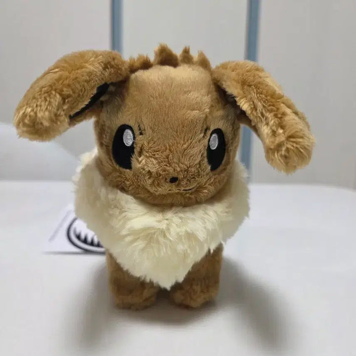 [BUNJANG] Standing Eevee Plush Toy / 서 있는 이브이 봉제인형