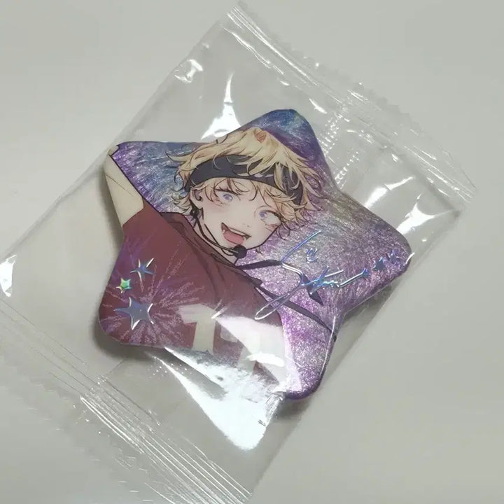 [BUNJANG] Love is an Illusion Sparkles Can Badge / 양도) 사랑은환상 슈퍼스타 캔뱃지 스파클즈 리디 레봄 모펀 투니크 비온 봄툰