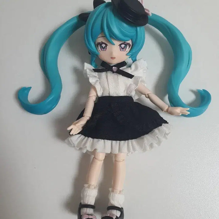 [BUNJANG] Hatsune Miku Blucky Ball Jointed Doll Figure / 하츠네 미쿠 - 블로키 구관 피규어 판매