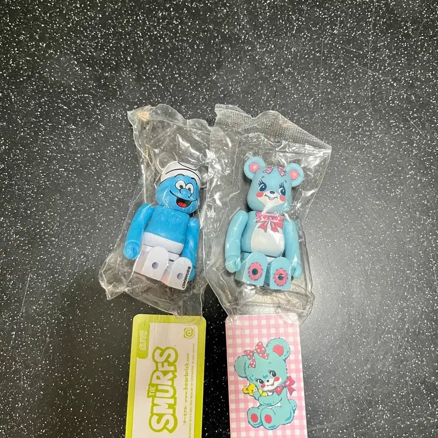 [BUNJANG] Bearbrick Mini Series Smurfs + Swimmer Bundle Set / 베어브릭 미니 시리즈 스머프+스위머 판매