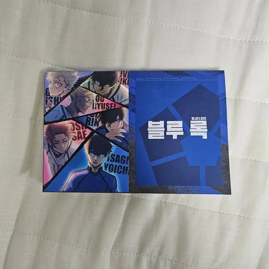 [BUNJANG] Blue Lock Illustration Postcard Book / 블루록 일러스트 엽서 북
