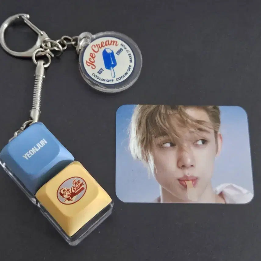 [BUNJANG] TXT Yeonjun Ice Cream Keyring + Photocard / 투바투 연준 아이스크림 키링 + 포토카드
