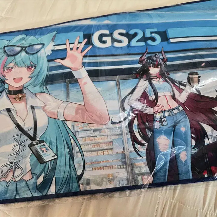 [BUNJANG] Lee Hwan GS25 Collaboration Extended Mousepad / 이환 GS25 콜라보 장패드 판매합니다.