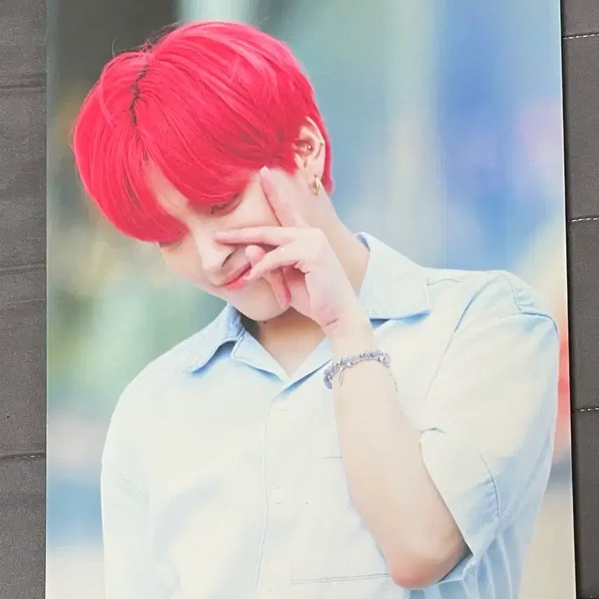 [BUNJANG] ATEEZ Hongjoong A4 Matte Wall Frame / 에이티즈 홍중 액자 벽걸이 A4 무광