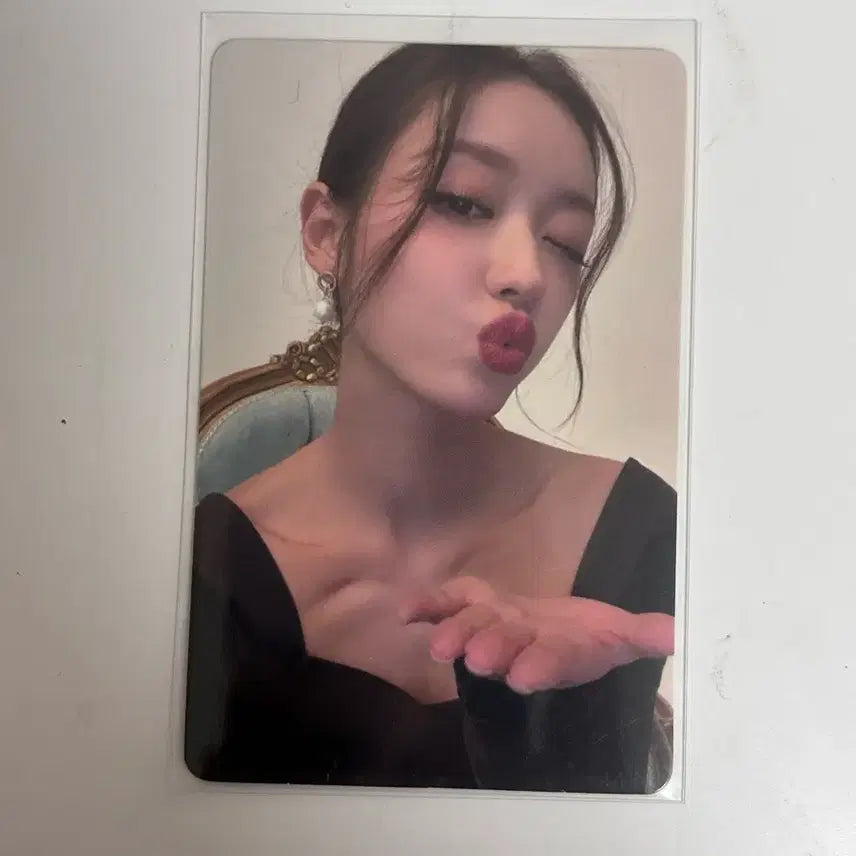 [BUNJANG] OH MY GIRL YooA Real Love Photocard / 유아 리얼러브 앨포 오마이걸