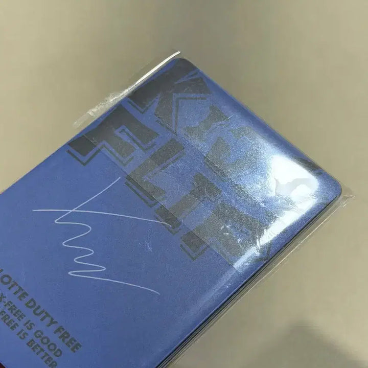[BUNJANG] Seventeen Kick Flip Lotte Duty Free Plastic Photocard / 킥플립 롯데면세점 포카