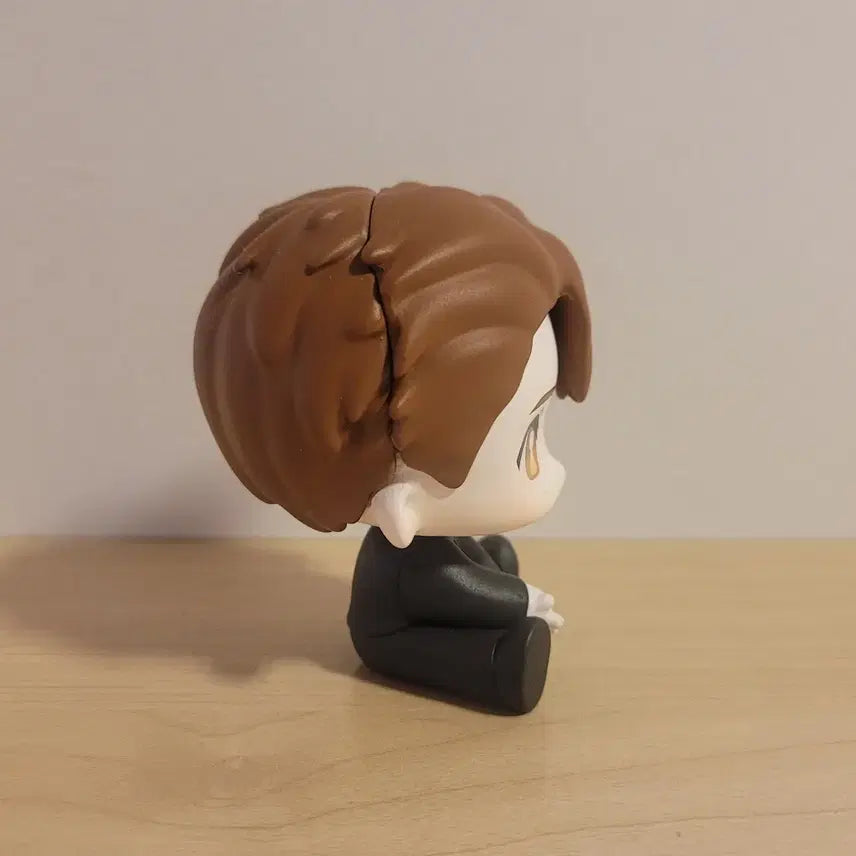 [BUNJANG] Gwaedamcheulgeun Park Min-sung Sitting Figure / 괴담출근 박민성 모두 앉아 피규어