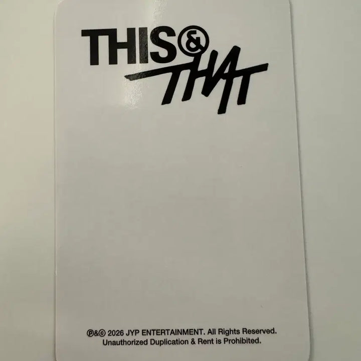 [BUNJANG] Stray Kids THIS&amp;THAT Soundwave Lucky Draw Hyunjin Photocard / 스트레이키즈 스키즈 THIS&amp;THAT 디스앤댓 사운드웨이브 특전 현진