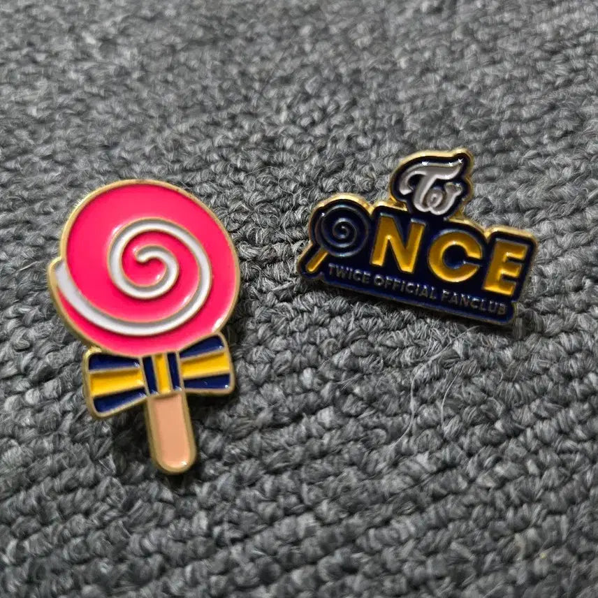 [BUNJANG] TWICE Once 2nd Gen Official Pin Badge / 트와이스 굿즈 원스 2기 공식 핀뱃지
